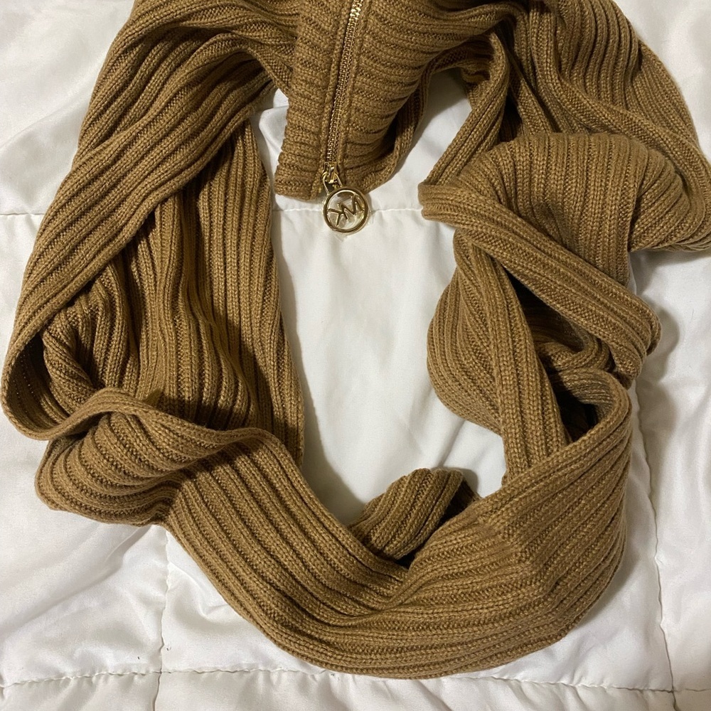 Michael Kors Tan Ribbed Women's Sweater